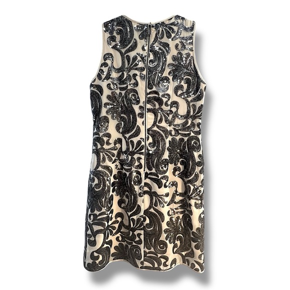 VINCE CAMUTO Silver & Pewter Sequin Swirls on Ivory Sleeveless Cocktail Dress 6 - Picture 3 of 16